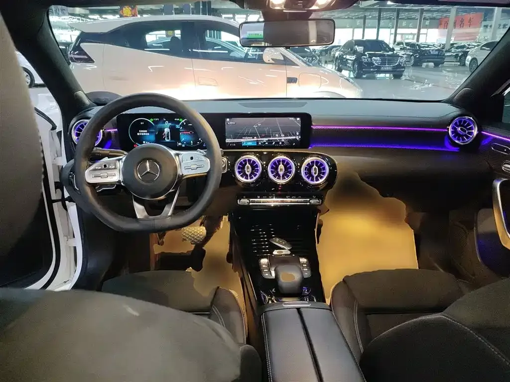 Mercedes-Benz A-Class 2021 из CN, фото 10