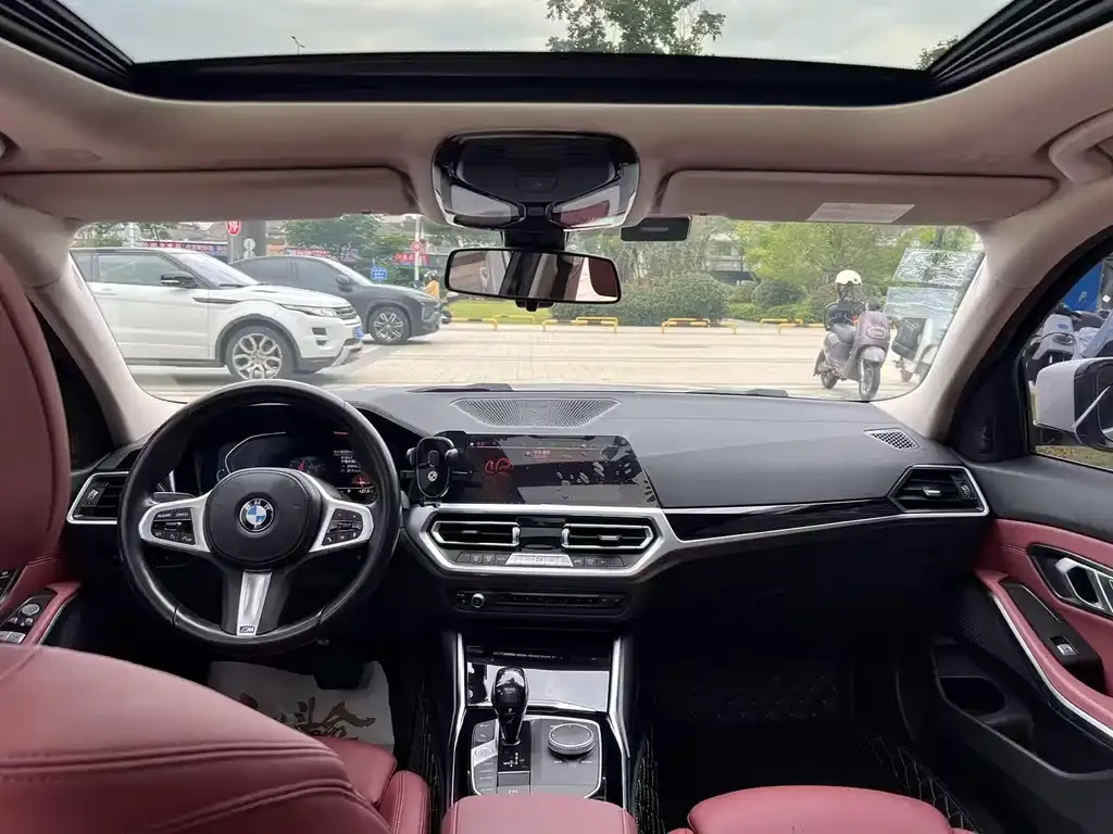 BMW 3 Series 2022 из CN, фото 6
