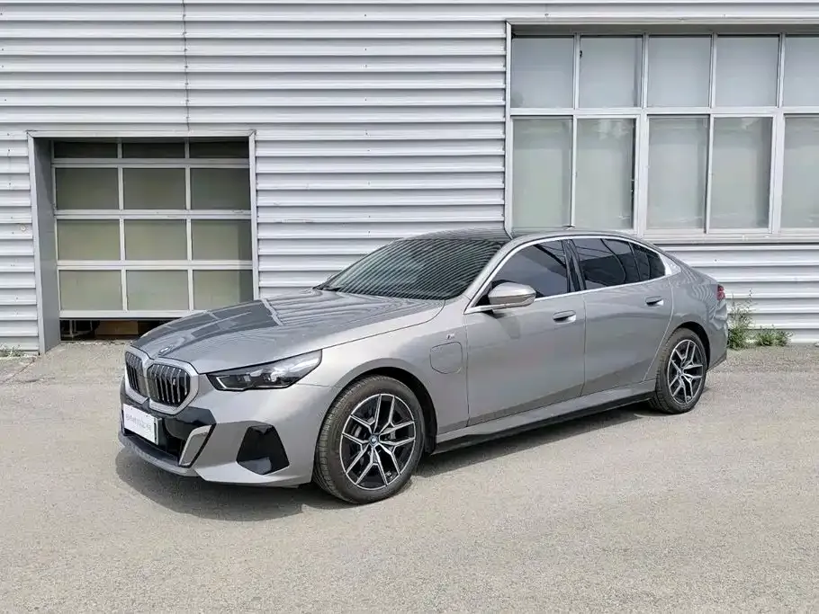 BMW i5 2024 из CN, фото 1