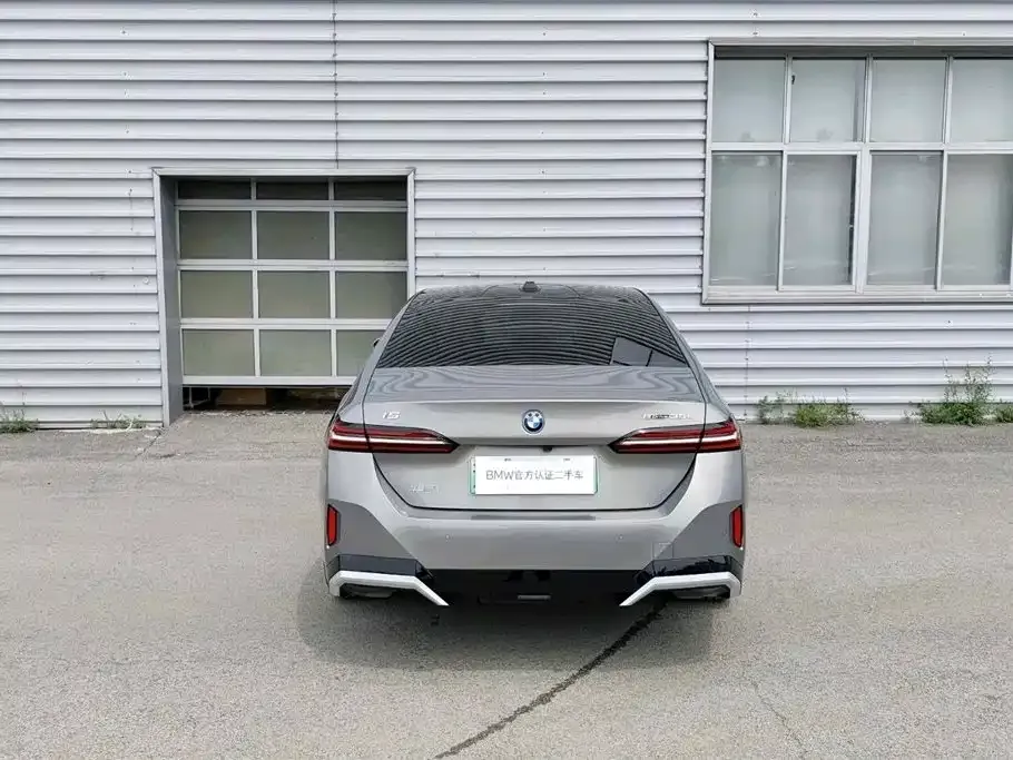 BMW i5 2024 из CN, фото 4
