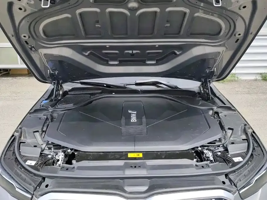 BMW i5 2024 из CN, фото 7