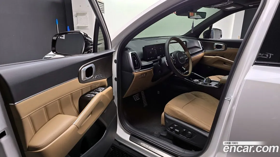 Kia Sorento — фото 10