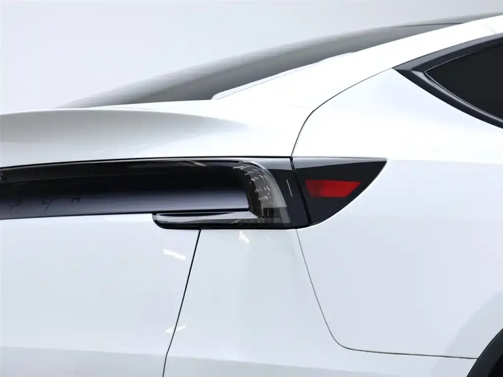 Tesla Model Y 2025 из CN, фото 5