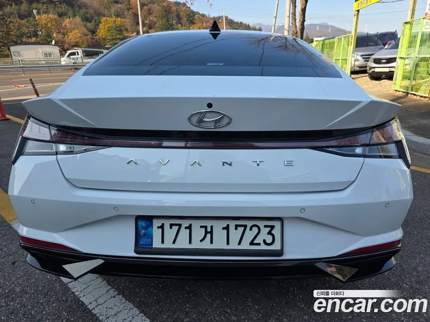 Hyundai AVANTE — фото 4