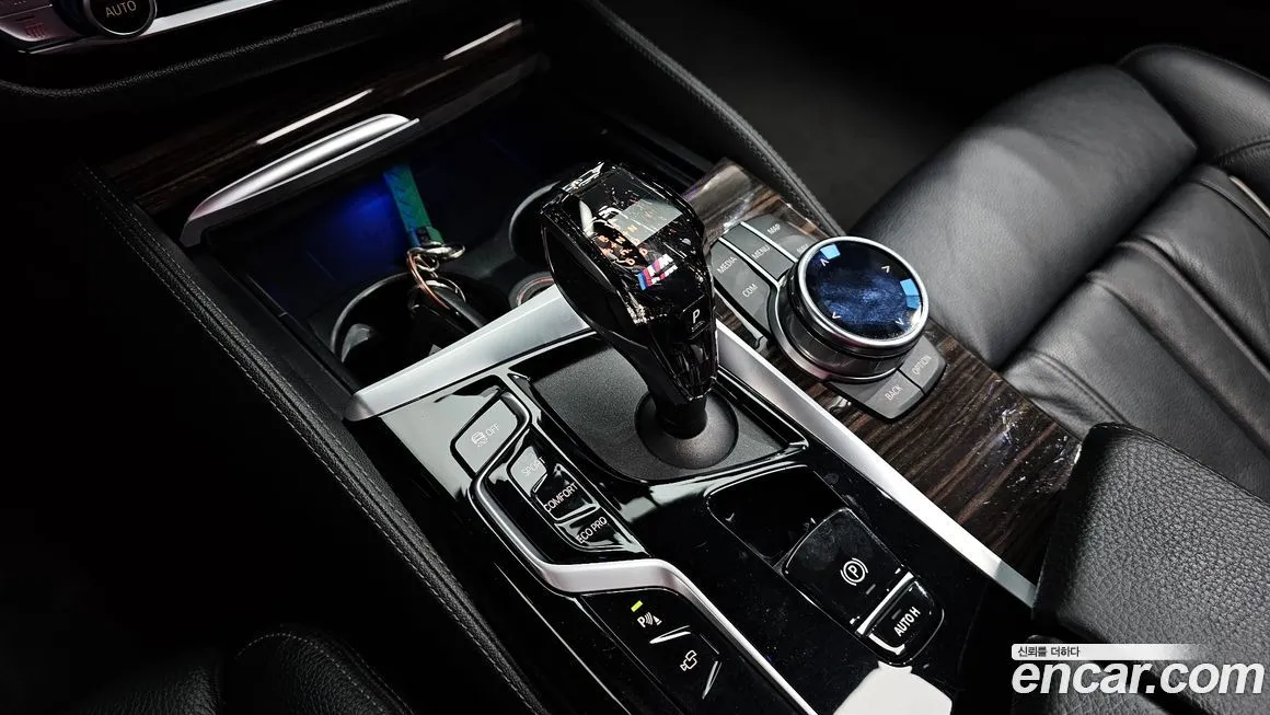 BMW 5-Series 2021 из KR, фото 9