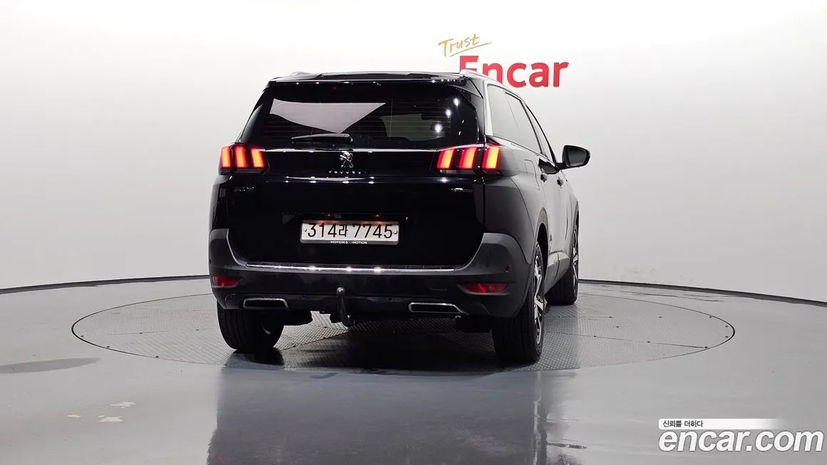 Peugeot 5008 2021 из KR, фото 4