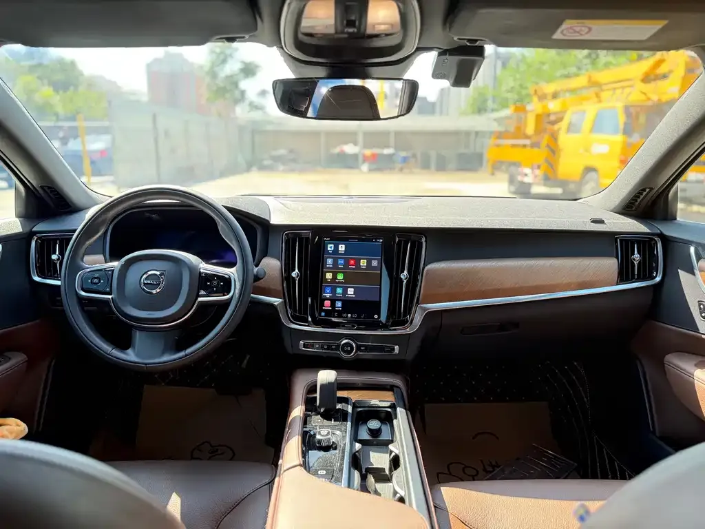 Volvo S90 2022 из CN, фото 9