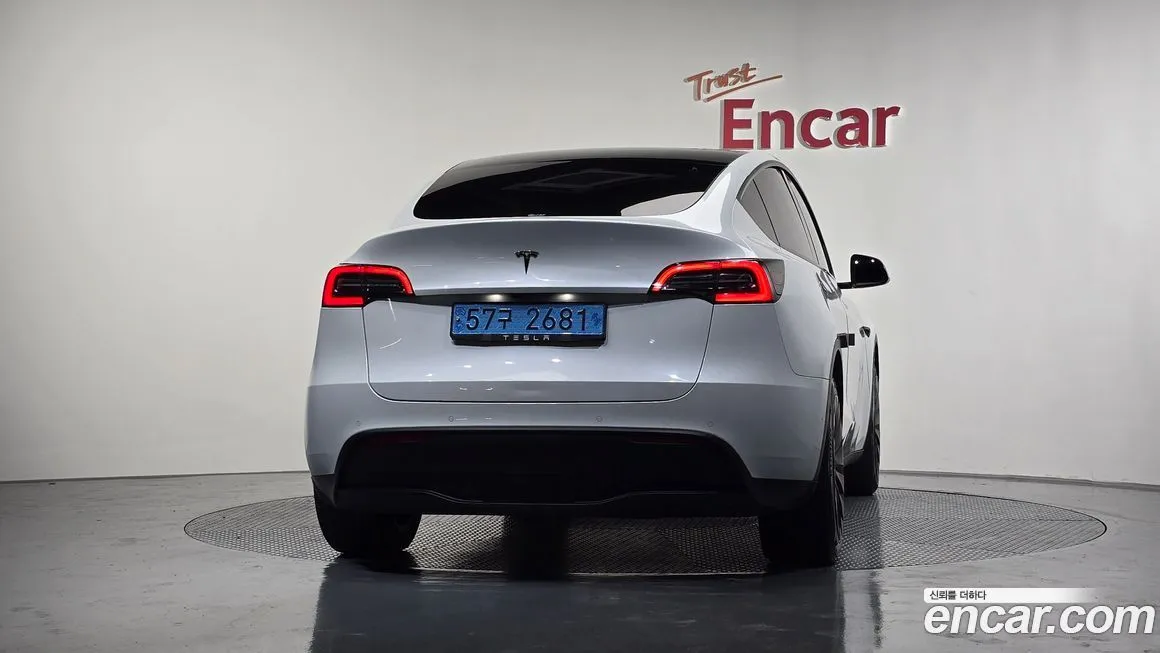 Tesla Model Y 2021 из KR, фото 4