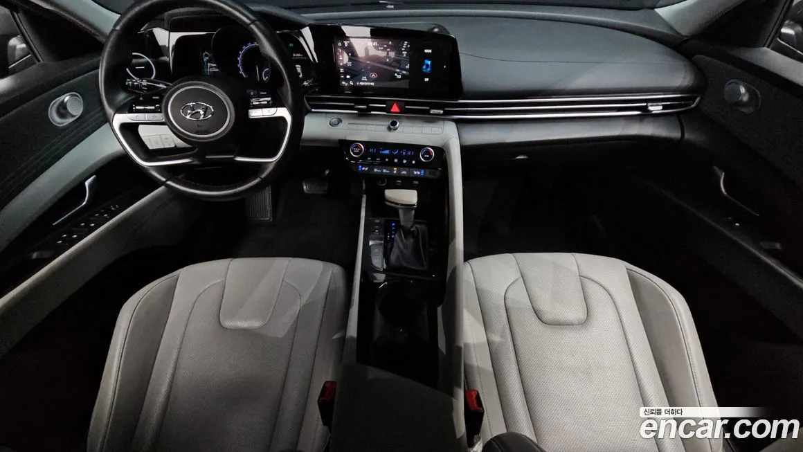Hyundai AVANTE 2023 из KR, фото 7