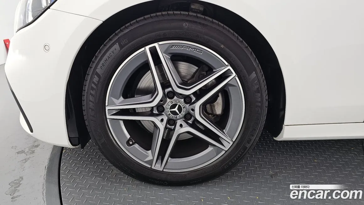 Mercedes-Benz E-Class 2023 из KR, фото 5