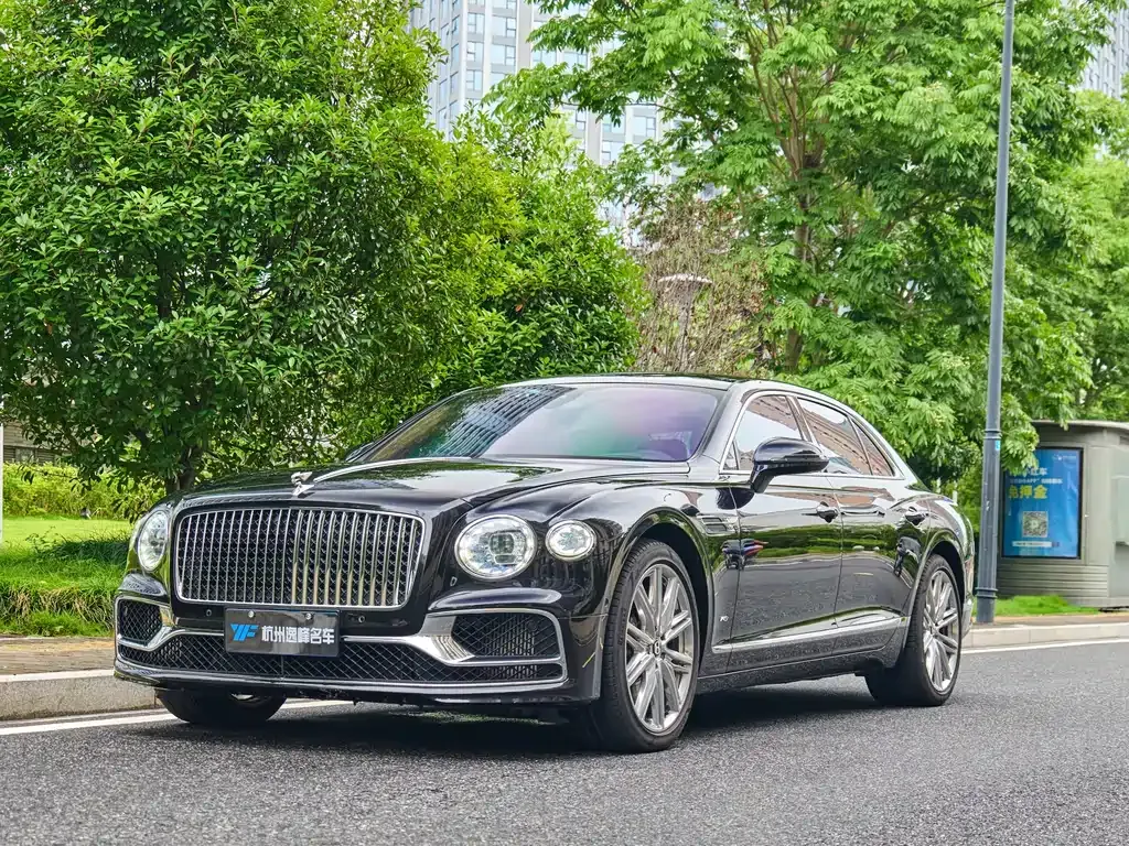 Bentley Flying Spur 2021 из CN, фото 1