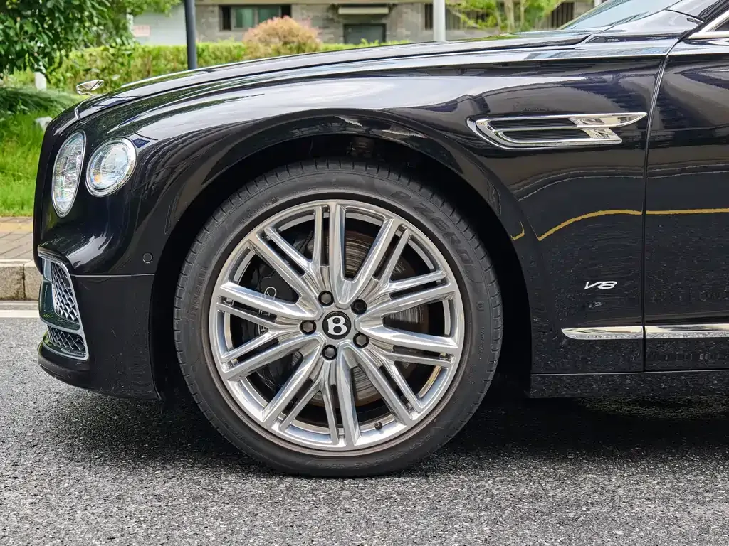 Bentley Flying Spur 2021 из CN, фото 4