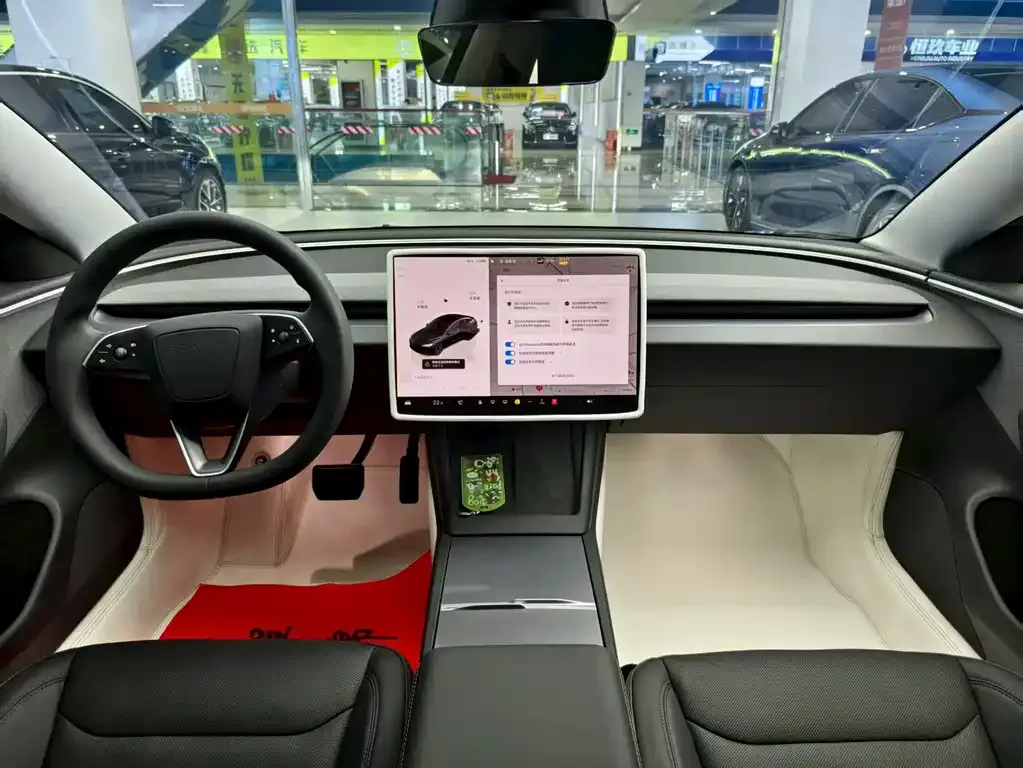 Tesla Model 3 2024 из CN, фото 7