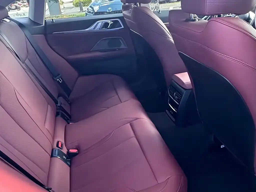 BMW 4 Series 2025 из CN, фото 10