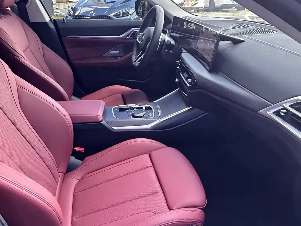 BMW 4 Series 2025 из CN, фото 7
