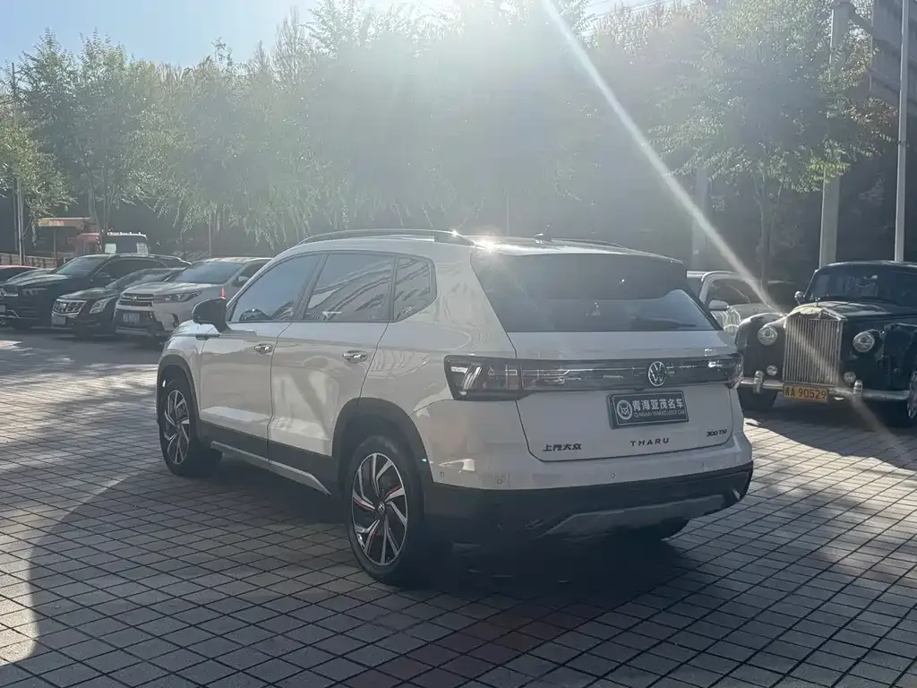 Volkswagen Tharu 2024 из CN, фото 9
