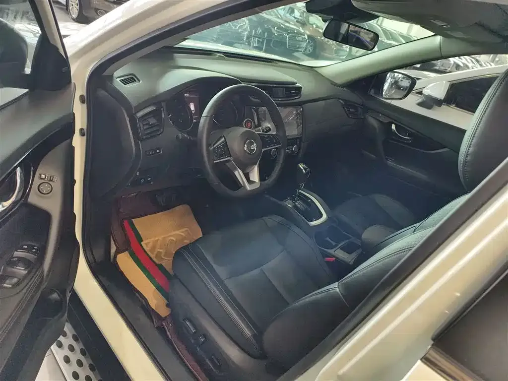Nissan X-Trail 2023 из CN, фото 8