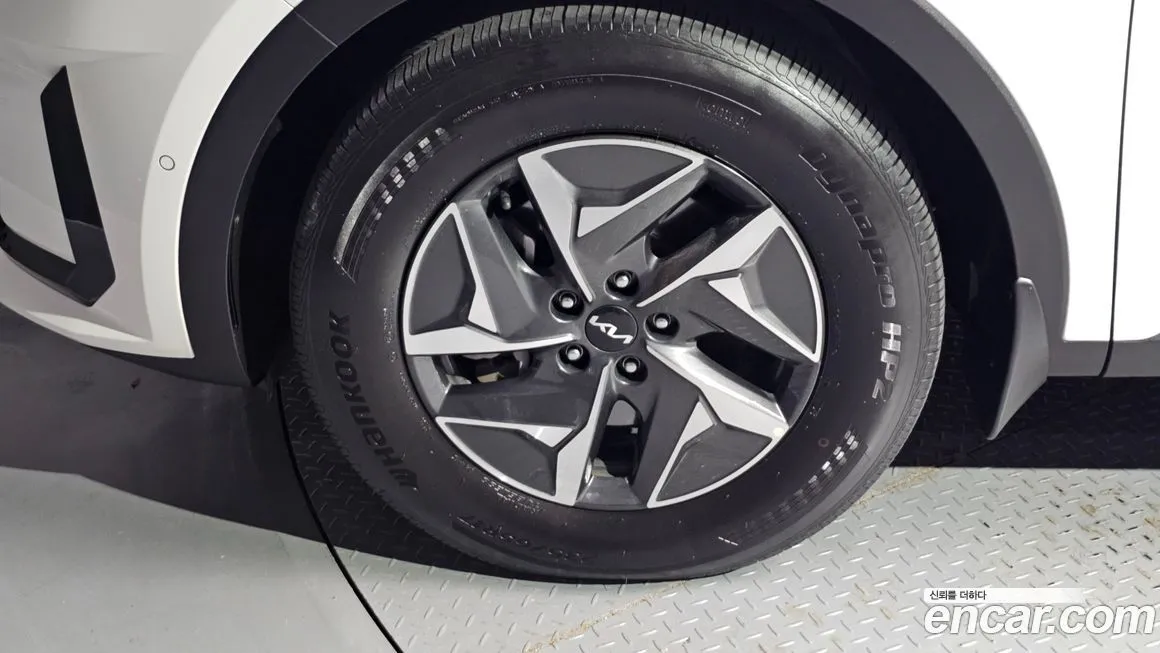 Kia Sorento — фото 5