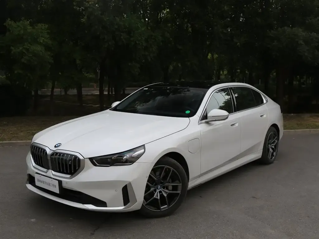 BMW i5 2024 из CN, фото 1