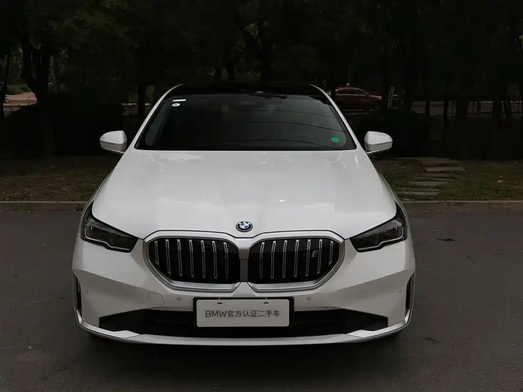 BMW i5 2024 из CN, фото 2