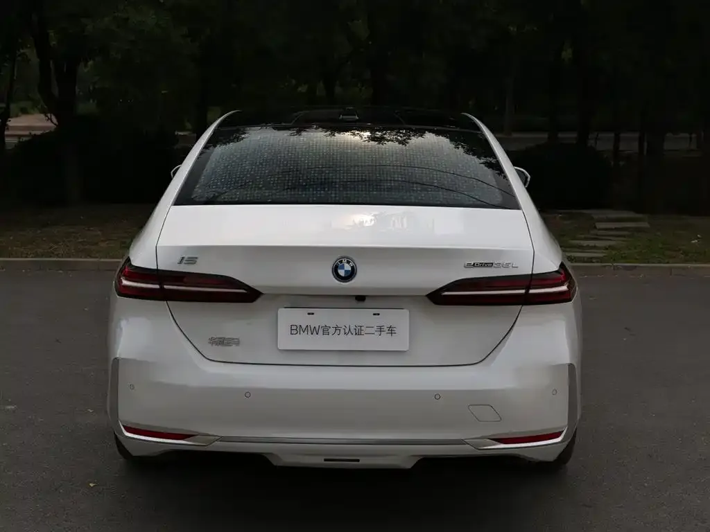 BMW i5 2024 из CN, фото 5