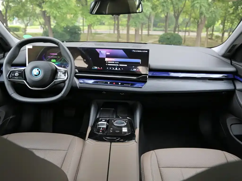 BMW i5 2024 из CN, фото 7