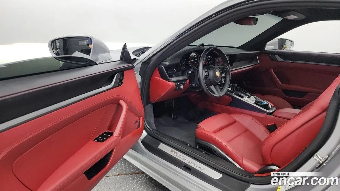 Porsche 911 2024 из KR, фото 10