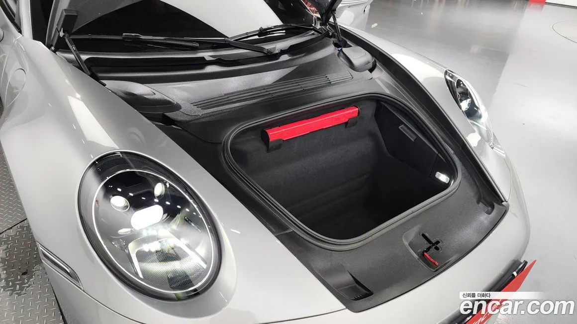 Porsche 911 2024 из KR, фото 6