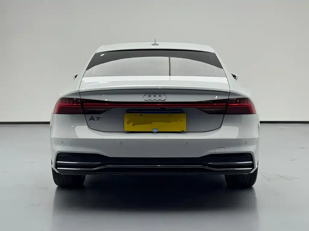 Audi A7 2024 из CN, фото 6