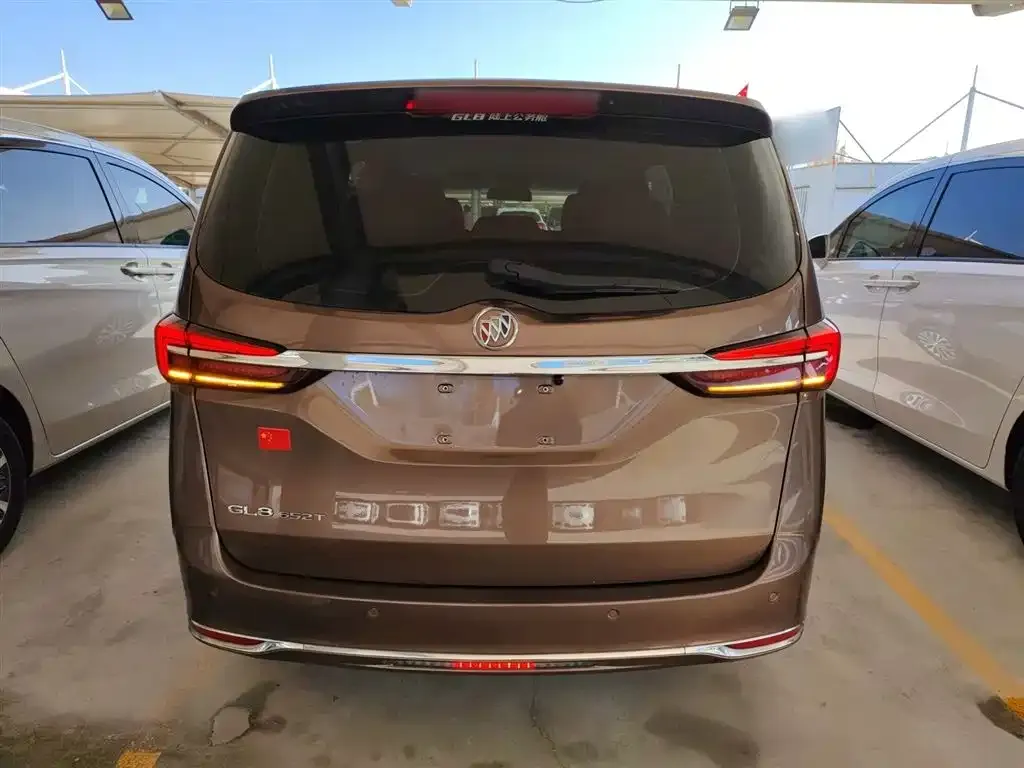 Buick GL8 2021 из CN, фото 6