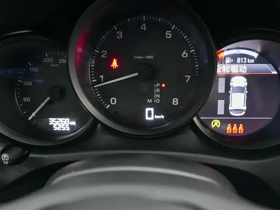 Porsche Macan 2022 из CN, фото 7