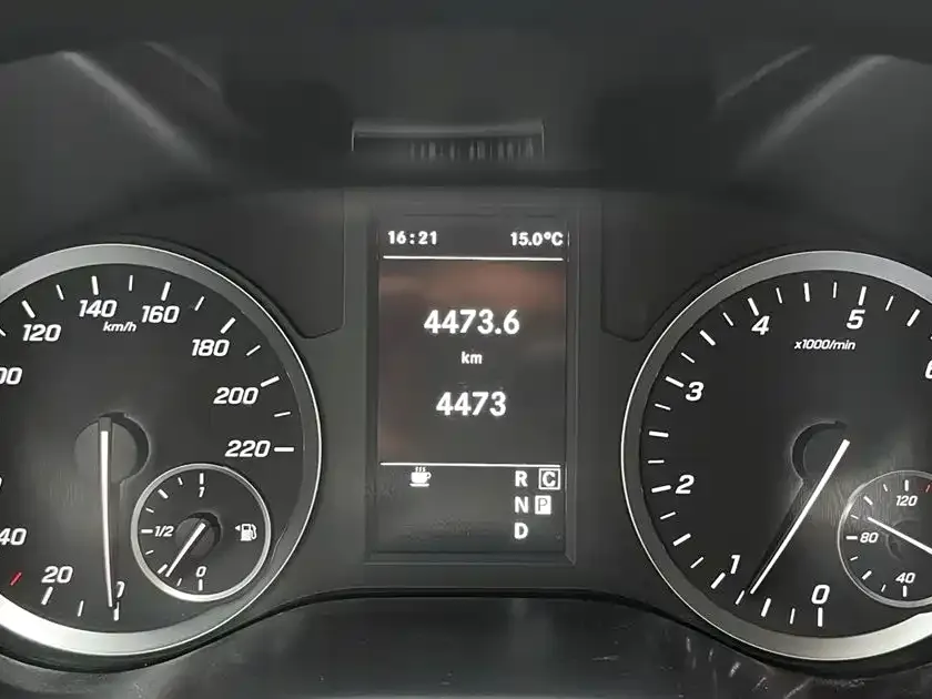 Mercedes-Benz Vito 2024 из CN, фото 6