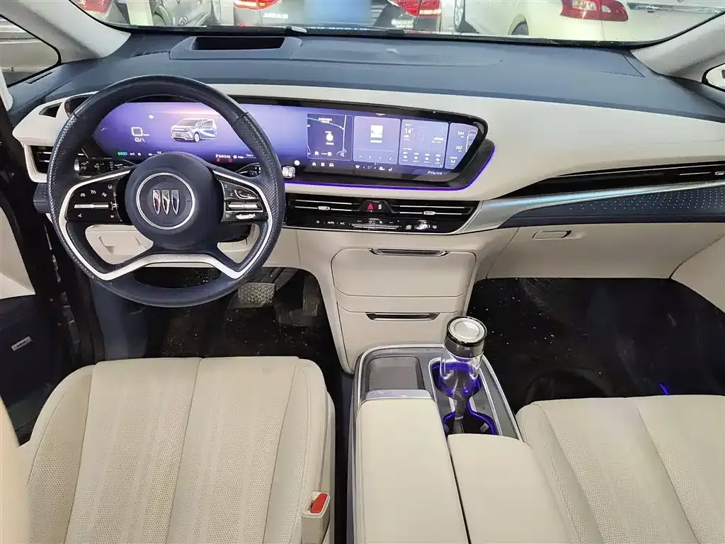 Buick Century 2024 из CN, фото 10