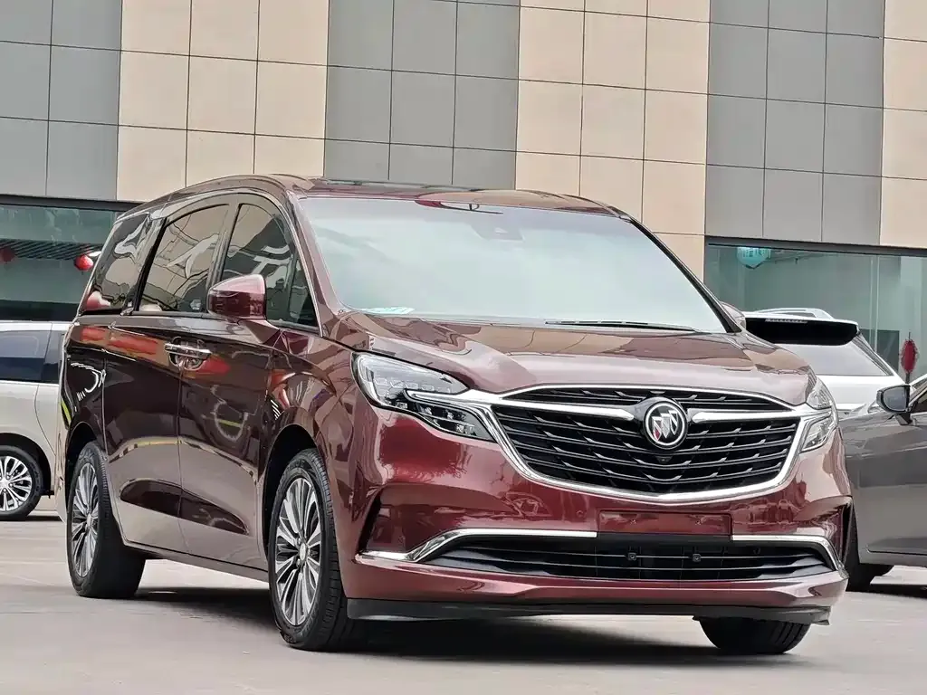Buick GL8 2022 из CN, фото 3