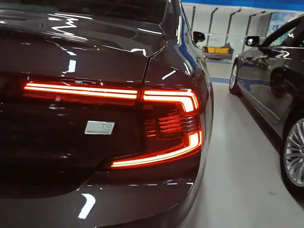 Volvo S90 PHEV 2022 из CN, фото 8