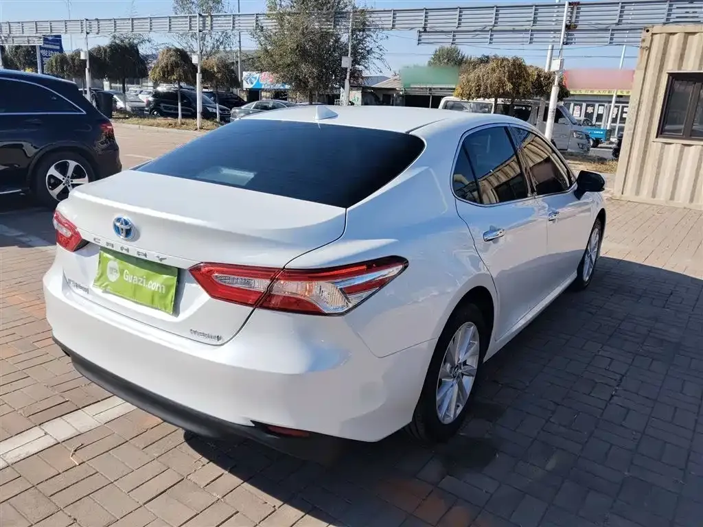 Toyota Camry 2021 из CN, фото 7