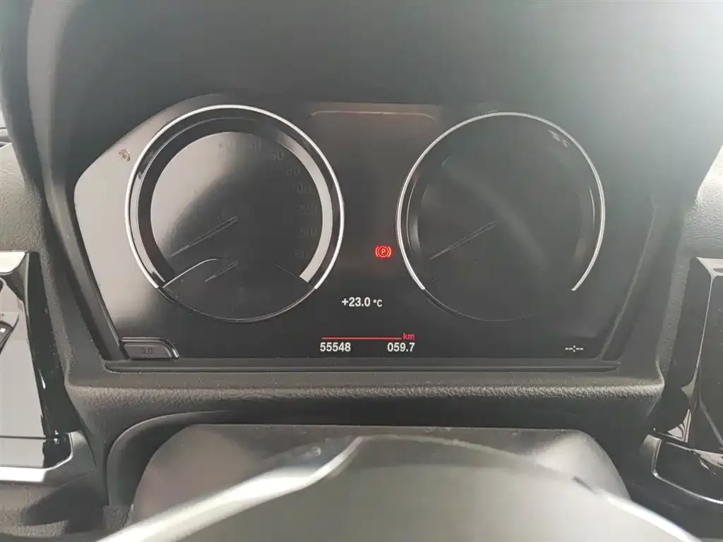 BMW 1 Series 2021 из CN, фото 4