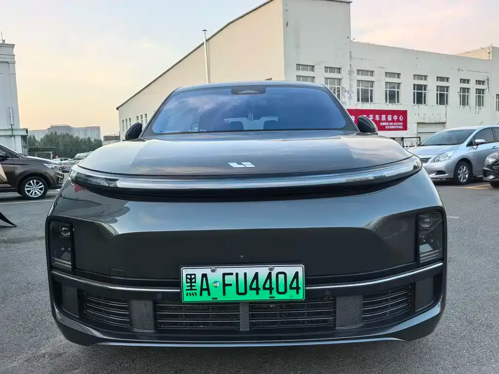 Li Auto L8 2023 из CN, фото 2