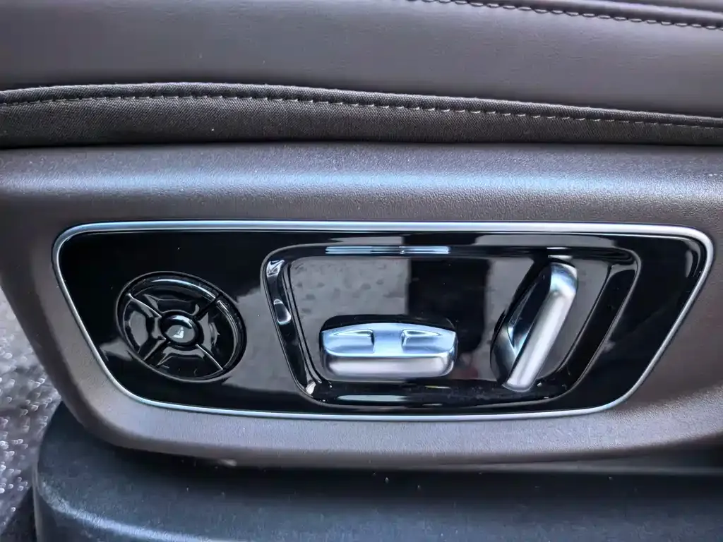 Li Auto L8 2023 из CN, фото 8