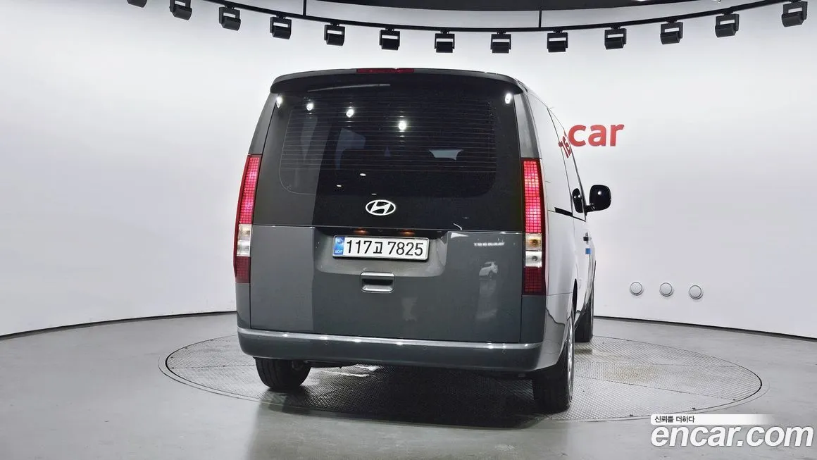 Hyundai Staria 2025 из KR, фото 4
