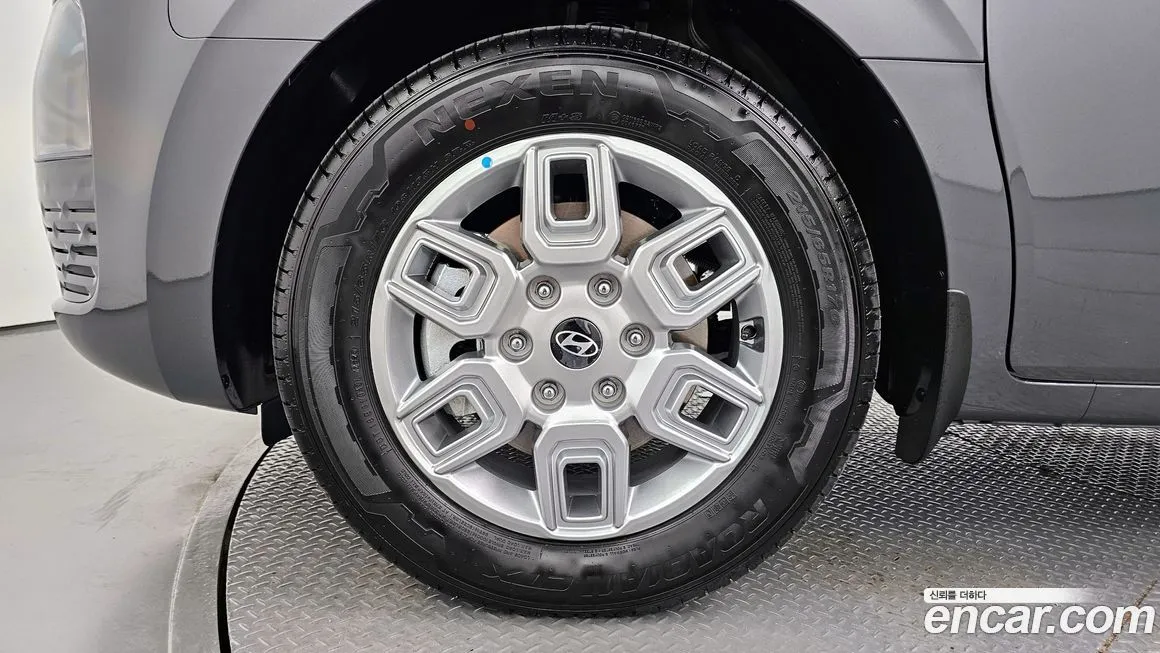 Hyundai Staria 2025 из KR, фото 5