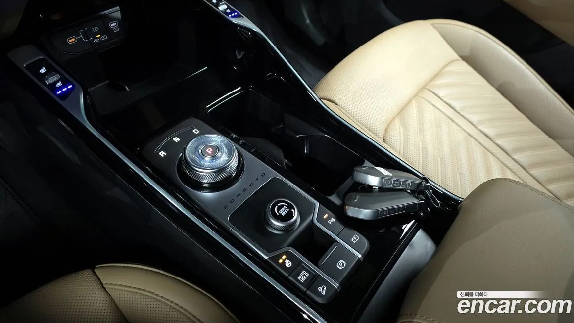 Kia Sorento — фото 9
