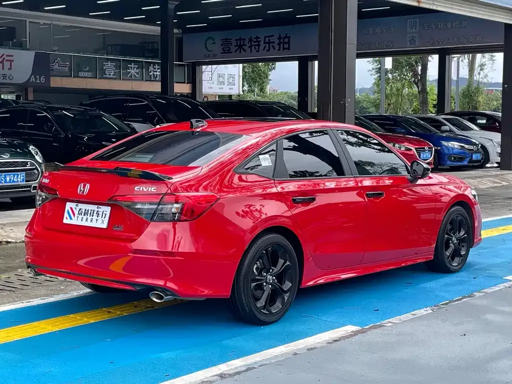 Honda Civic 2021 из CN, фото 4