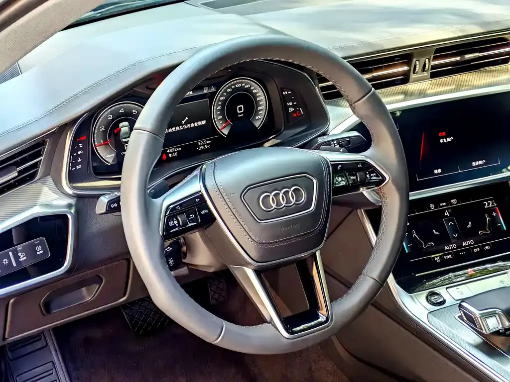 Audi A6L 2023 из CN, фото 9
