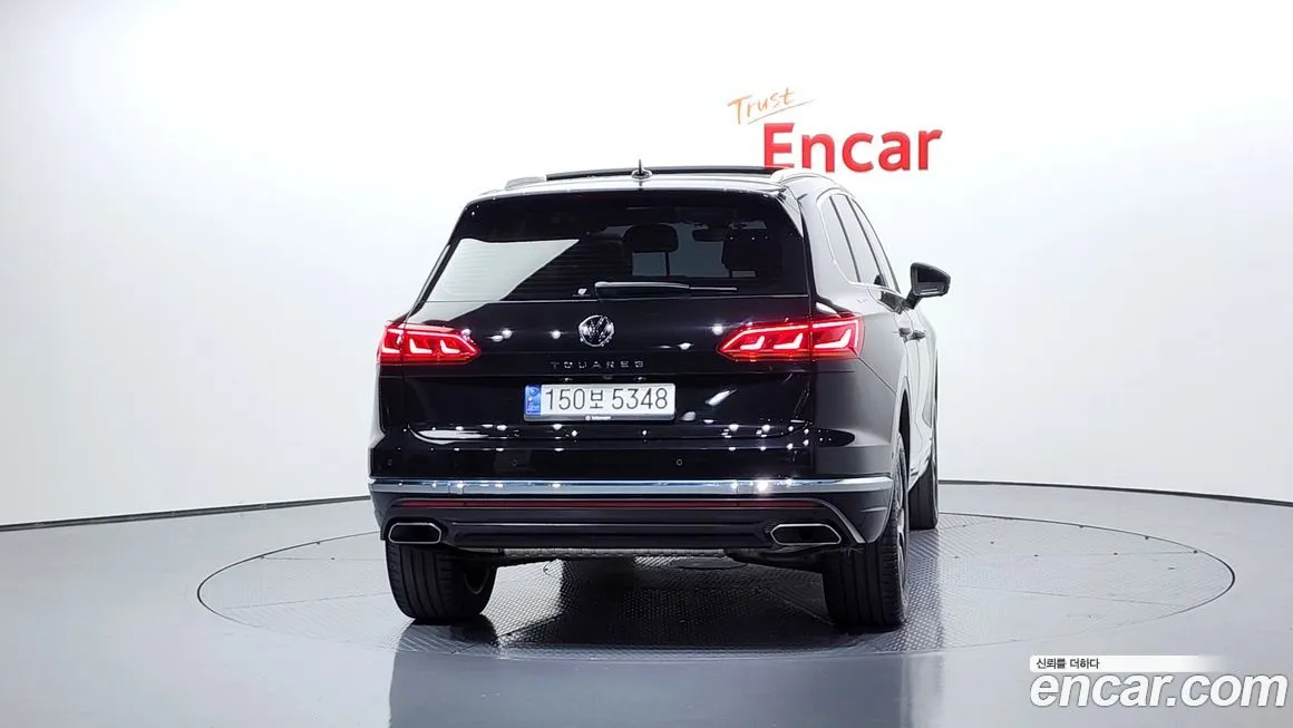 Volkswagen Touareg 2023 из KR, фото 4
