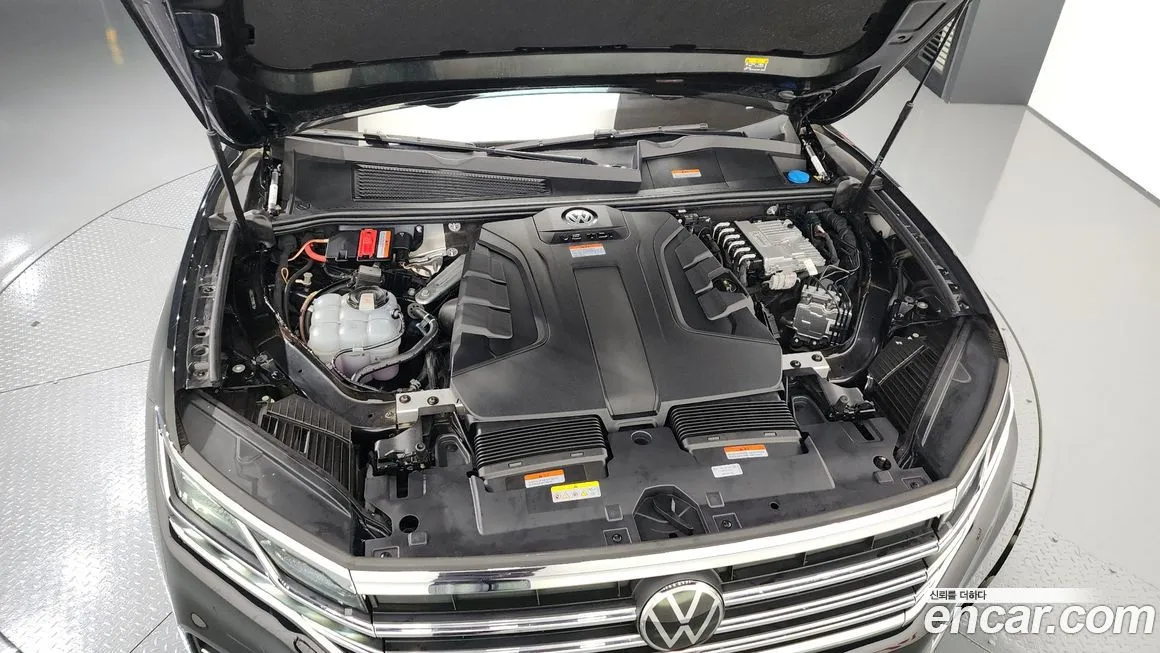 Volkswagen Touareg 2023 из KR, фото 6