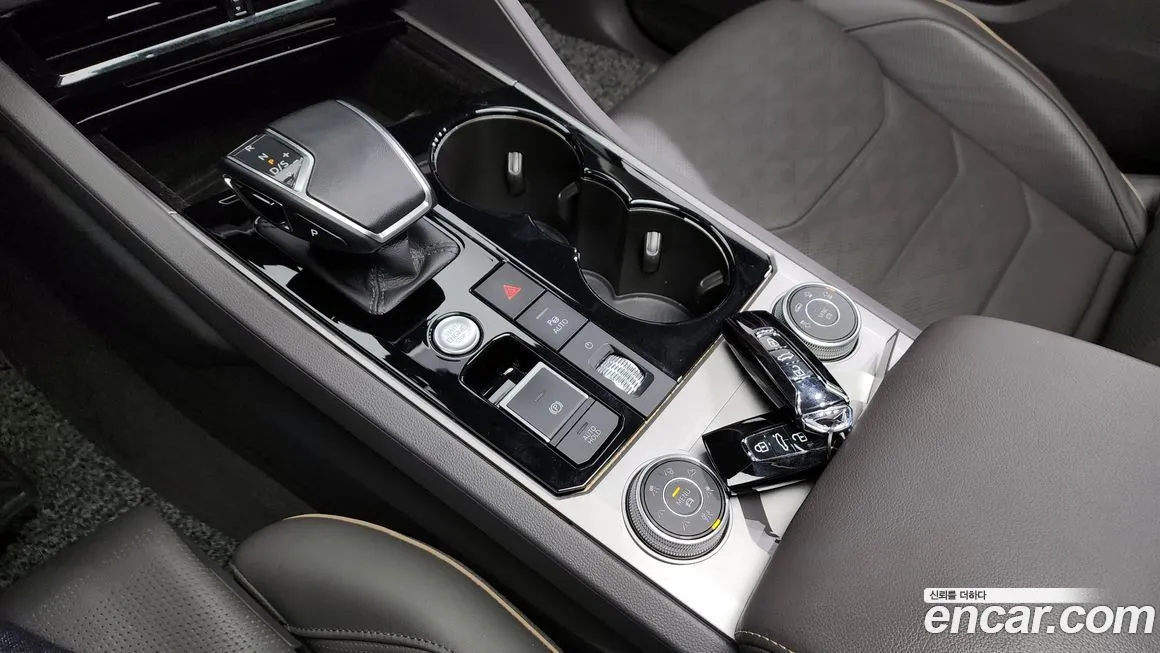 Volkswagen Touareg 2023 из KR, фото 9