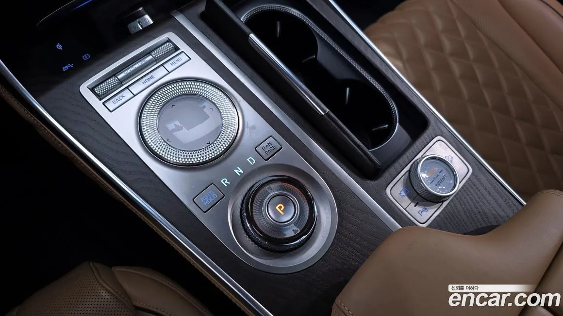 Genesis GV80 — фото 9