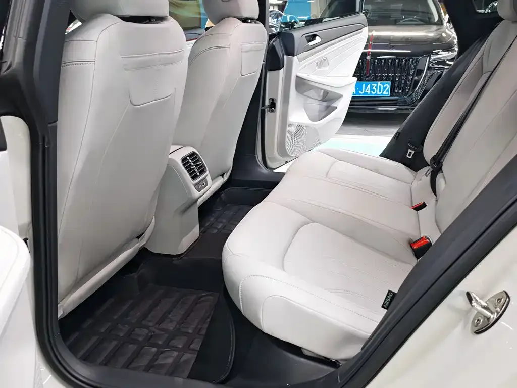 Volkswagen Lamando 2025 из CN, фото 10