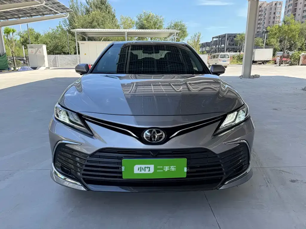 Toyota Camry 2022 из CN, фото 2
